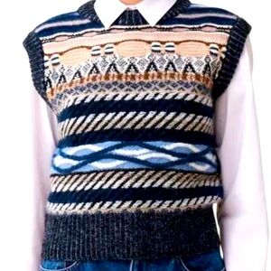 New. Magaschoni  Sweater Vest. Tag removed after trying on